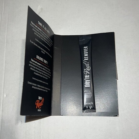 BEAUTY and skincare samples bundle (eyelashes, cleanser, micellar water, lotion) - Picture 9 of 14
